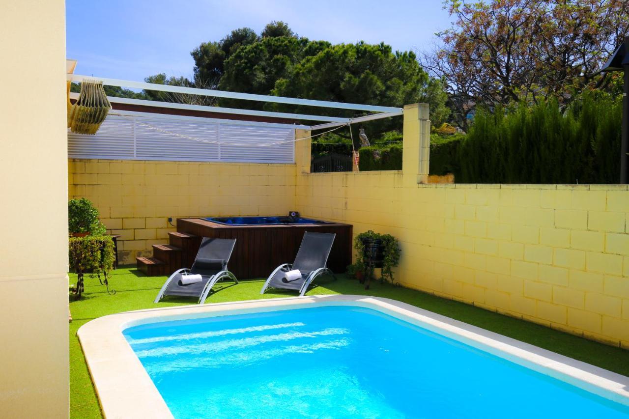 Pasion Planet Costa Dorada - Only Families Villa ซาลอว์ ภายนอก รูปภาพ