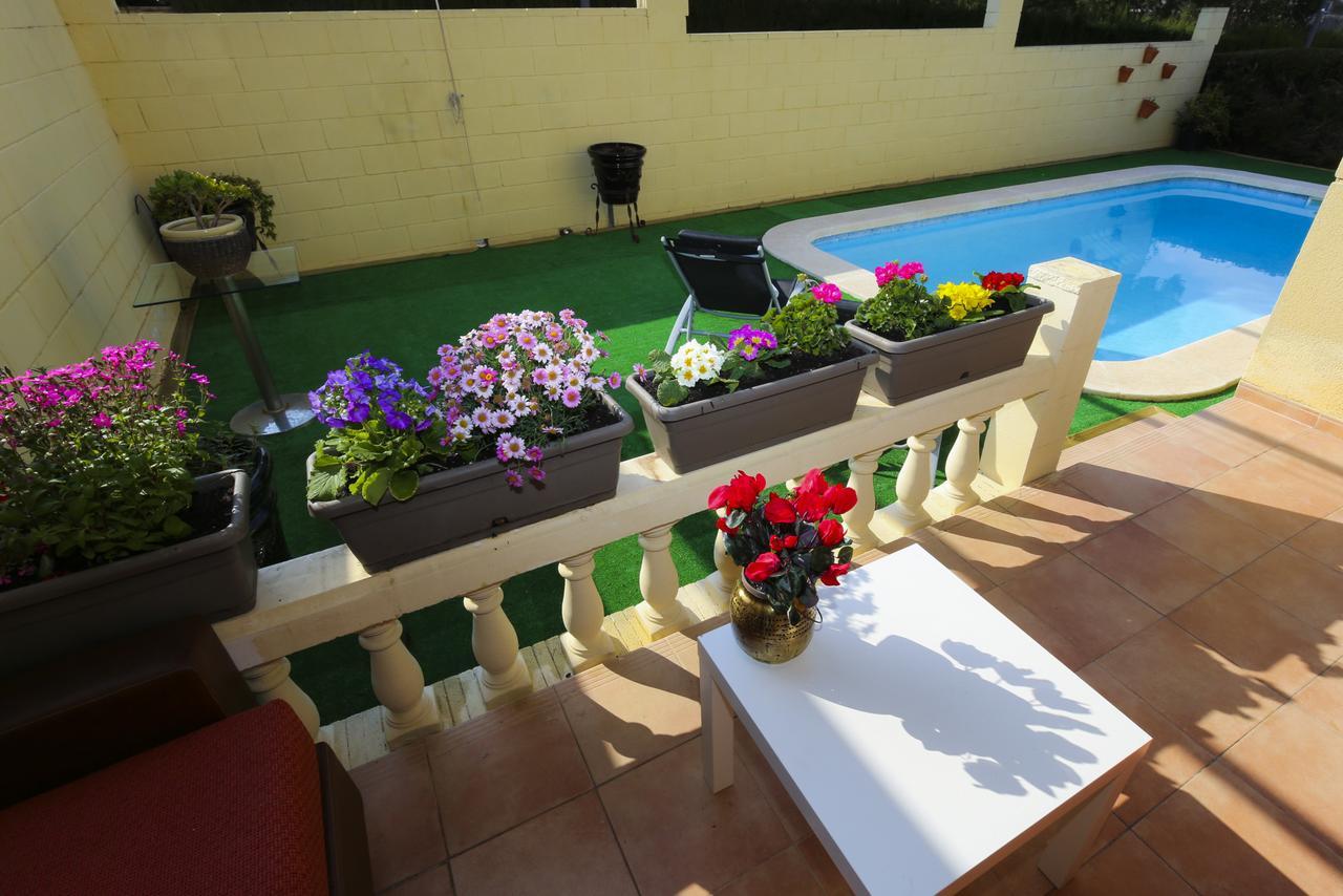 Pasion Planet Costa Dorada - Only Families Villa ซาลอว์ ภายนอก รูปภาพ